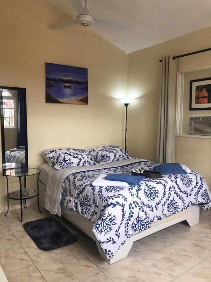 Casa Coral B&B 라로마나 외부 사진